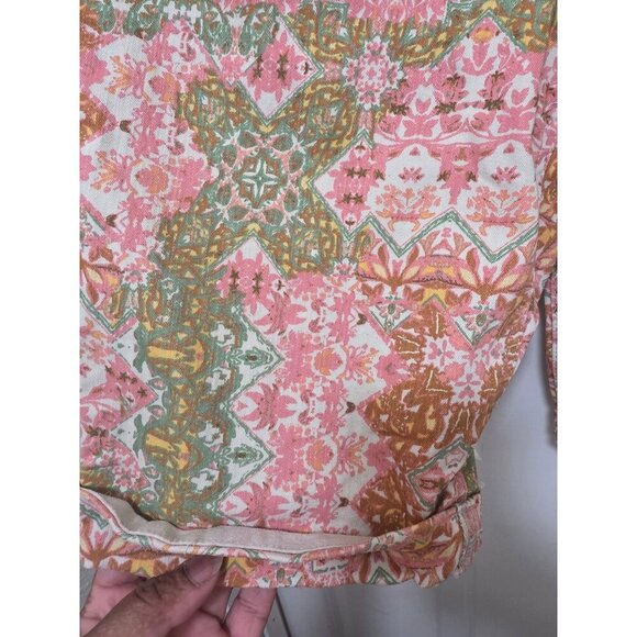 Bandolino Women Riley Pink & Green Floral Print Bermuda Shorts Size 10 - Picture 6 of 7